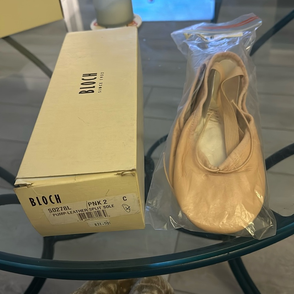 Women’s Leather Ballet Shoes